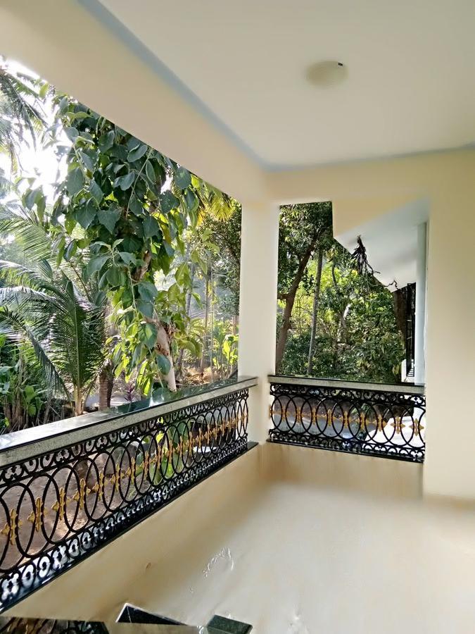 מיורדה Shirley'S Guest House מראה חיצוני תמונה