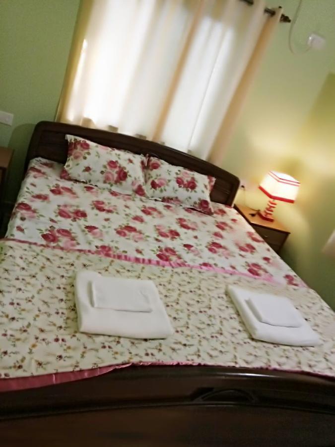 מיורדה Shirley'S Guest House מראה חיצוני תמונה